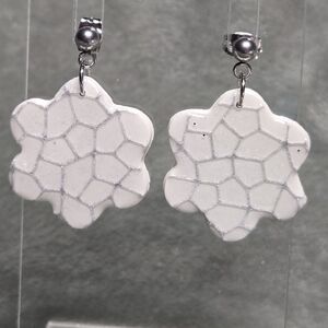 #209- Artisan White Floral Earrings